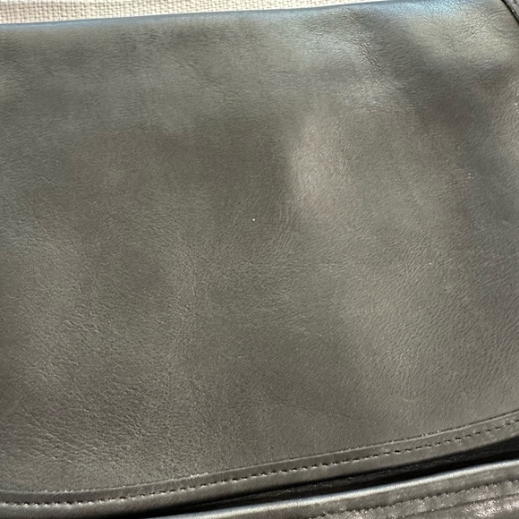 Coach Vintage Black Leather Women's Satchel - Picture 6 of 16